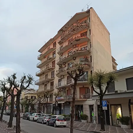 Deca Suites 2* Pompei