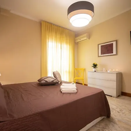 Deca Suites Frühstückspension