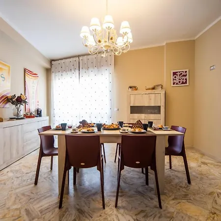 Frühstückspension Deca Suites